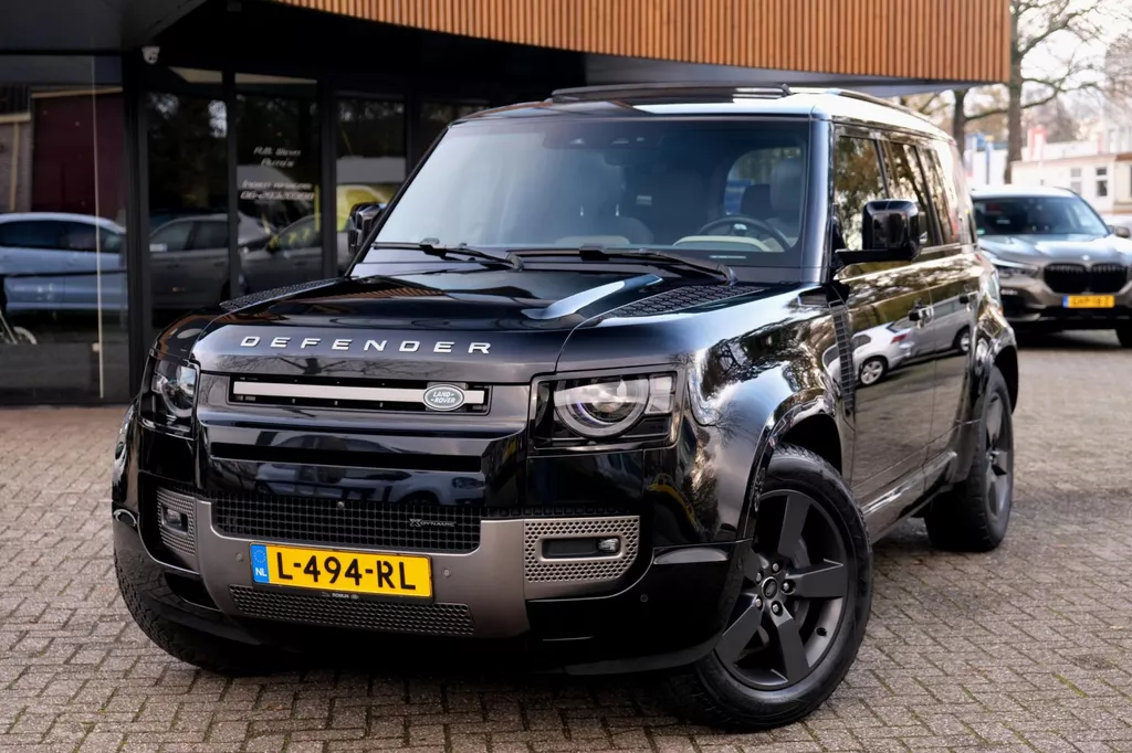 Land Rover Defender 110 2.0 P400e 110 X-Dynamic HSE/ACC/Pano/360&deg;/Winterpakket/Meridian/Luchtvering/Trekhaak/Stoelventilatie