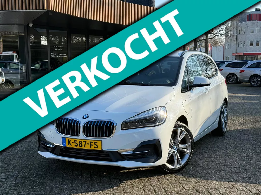 BMW 2-serie Active Tourer 225xe iPerformance High Executive|Rijklaar!|Stoelverwarming|Trekhaak|PDC