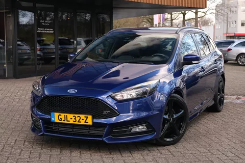 Ford Focus Wagon 2.0 ST-3|Rijklaar!|250PK!|Camera|Sony|Recaro|Stuurwielverwarming|