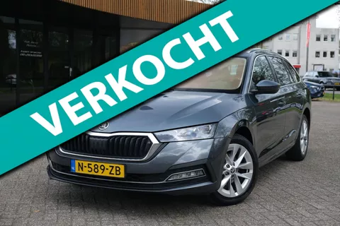 Skoda Octavia Combi 1.0 e-TSI Ambition|ACC|Camera|Stoelverwarming|Lane|Keyless