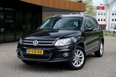 Volkswagen Tiguan 1.4 TSI Sport&amp;Style 4Motion|Rijklaar!|200PK|Pano|Camera|Carplay|Stoelverwarming