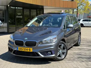 BMW 2-serie Gran Tourer 220i Sport|7-Zits|Pano|Trekhaak|1e Eigenaar|Dealeronderhouden