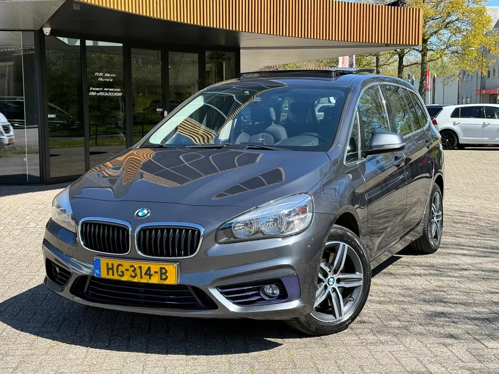 BMW 2-serie Gran Tourer 220i Sport|7-Zits|Pano|Trekhaak|1e Eigenaar|Dealeronderhouden