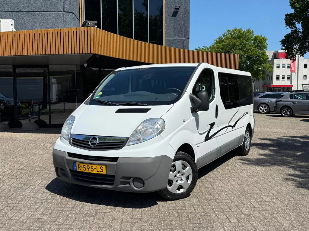 Opel VIVARO Buscamper 2.0 CDTI||Vakantieklaar!|Luifel|Tent|Hefdak|Airco|Goedonderhouden|Koelkast|Fornuis