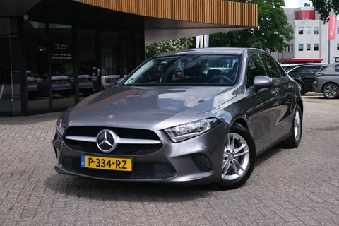 Mercedes-Benz A-klasse 180|Rijklaar!|Camera|Apple Carplay|Android Auto|LaneAssist|Regensensor