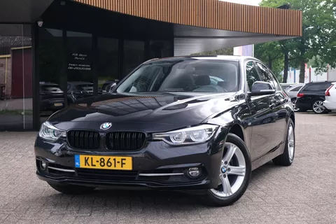 BMW 3-serie 318i Luxury|Rijklaar!|Clima|Xenon|Stoelverwarming|PDC|Cruise