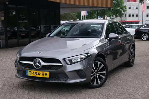 Mercedes-Benz A-klasse 250 e Business Line|Rijklaar!|Widescreen|Trekhaak|Carplay|Stoelverwarming