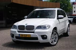 BMW X5 XDrive50i High Executive 4.4V8|M-pakket|7-Zits|ACC|Pano|Lane|Standkachel|Keyless