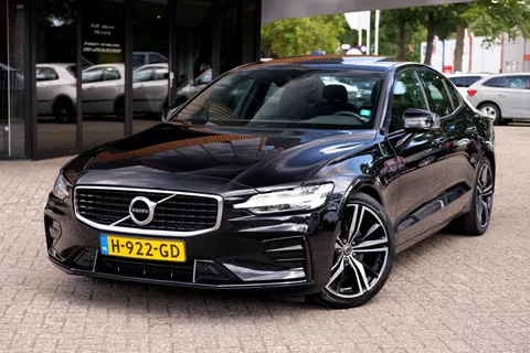 Volvo S60 2.0 T4 R-Design/Pano/HarmanKardon/Carplay/Voorruitverwarming