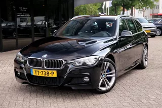 BMW 3-serie Touring 330i xDrive M Sport Edition/M-Pakket/Head-Up/HarmanKardon/Trekhaak