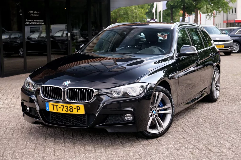 BMW 3-serie Touring 330i xDrive M Sport Edition/M-Pakket/Head-Up/HarmanKardon/Trekhaak
