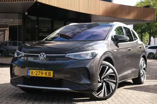 Volkswagen ID.4 First 77 kWh/ACC/Camera/Winterpakket/Trekhaak/1e Eigenaar