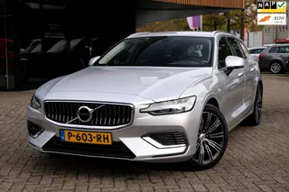 Volvo V60 2.0 T6 Plug-in hybrid AWD Essential Bright/ACC/Autopilot/Carplay/BLIS/Laneassist
