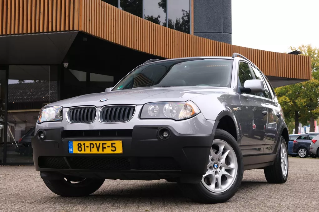 BMW X3 2.5i Executive/1e Eigenaar/Pano/Stoelverwarming/Youngtimer