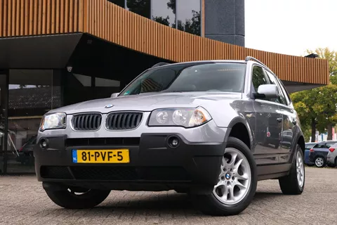 BMW X3 2.5i Executive/1e Eigenaar/Pano/Stoelverwarming/Youngtimer