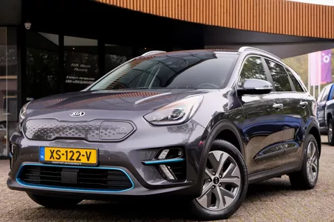 Kia e-Niro ExecutiveLine 64 kWh/ACC/JBL/Winterpakket/Stoelventilatie/