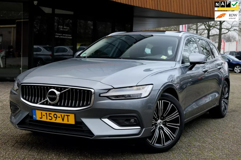 Volvo V60 2.0 B4 Inscription/Pilot Assist/ACC/Pano/BLIS/Carplay/Keyless/