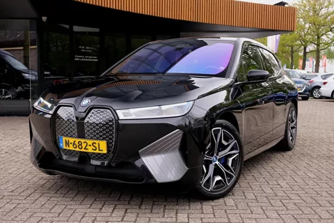 BMW IX XDrive40 High Executive 77 kWh M-Pakket/Full options/Bowers&amp;Wilkins/Trekhaak/Softclose