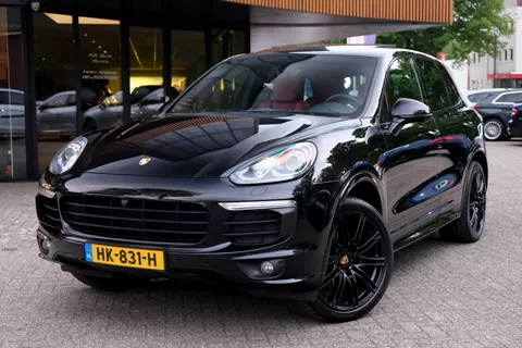 Porsche Cayenne 3.0 S E-Hybrid/Pano/Bose/Luchtvering/360&deg;/Stuurwielverwarming/Dealeronderhouden